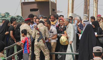 خمسون ألف نازح من الأنبار يَعْبُرون لبغداد بخمسة أيّـام