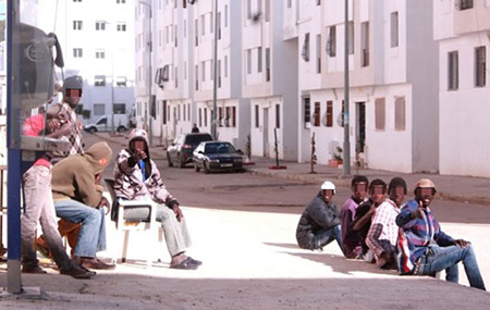 بوخالف: وفاة مهاجر على هامش إخلاء شقق العرفان