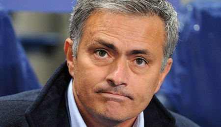 مانشستر يونايتد يقترب من التعاقد مع مورينيو