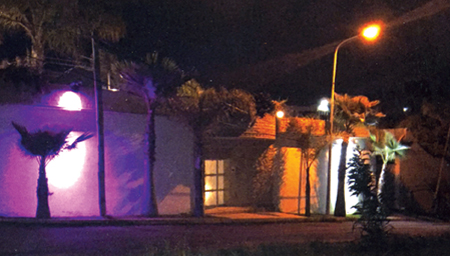 مطعم بحي بوبــانة يُثير غضب السُكــان..!!