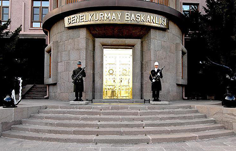 رئاسة الأركان التركية تبدأ تحقيقا داخليا حول محاولة الانقلاب الفاشلة