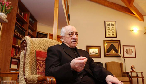 غولن يستنكر مذكرة تركيا باعتقاله