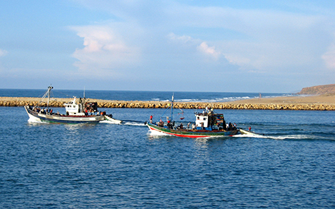 من يراقب هذه الشواطئ الخارجة عن كل رقابة ؟