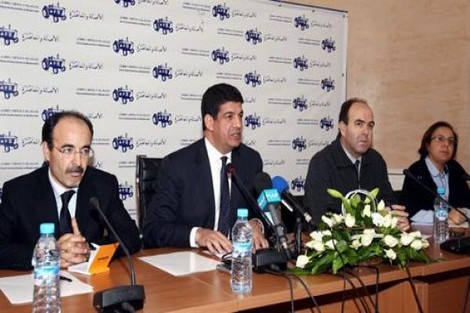 خطوة تستحق التنويه: البام يدعو برلمانييه للتخلي عن تعويضات أربعة أشهر كان فيها البرلمان في حالة عطالة