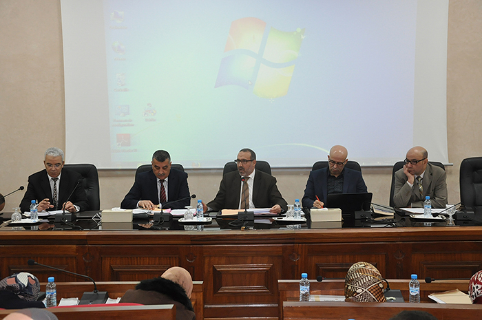 دورة فبراير لجماعة طنجة ،، إنتقادات واسعة تهم المنح الثقافية و محمد أمحجور يعلن مدينة طنجة مدينة “منكوبة ” ماليا