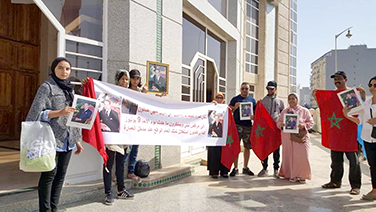 فضيحة …مقهى بكورنيش طنجة يتحول إلى مرقص ووكر للدعارة والسكان يطالبون بتدخل الوالي