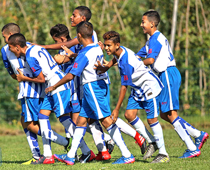 برنامج اتحاد طنجة للتنقيب عن مواهب لتطعيم الفئات العمرية