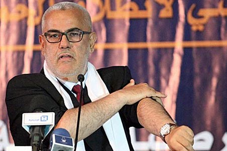 بنكيران يخرج ب”زخات كلامية” ينطبق على قائلها المثل الشهير” سكت دهرا و نطق كفرا” إن لم نقل “جهلا”