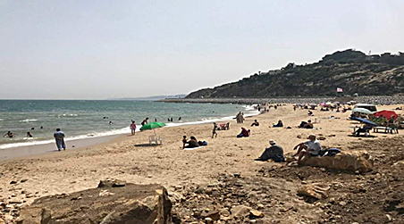 مقاطعة طنجة تطلق النار على أمانديس وتتهمها بتلويث شاطئ مرقالة