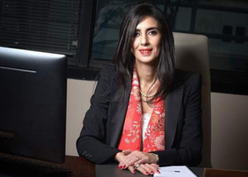 الوزيرة نادية فتاح العلوي والسنوات العشر “العجاف” !