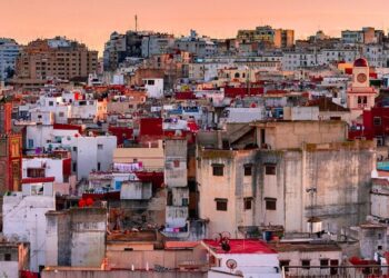 “السردين” و”الكلامار” مقترحات أسماء أحياء تثير السخرية بطنجة