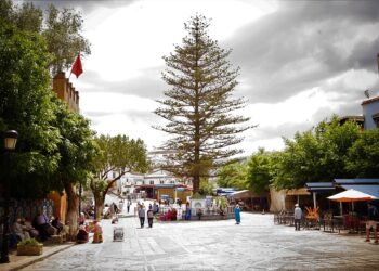 شفشاون.. الجوهرة الزرقاء التي تضرر قطاعها السياحي بفعل كورونا