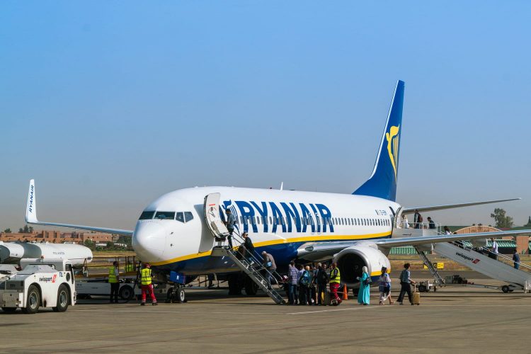 بعد الجدل: وزيرة السياحة تكشف حقيقة انسحاب شركة “رايان إير”