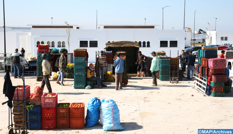 اجتماع يجمع مسؤولي غرفة التجارة بممثلي السوق المركزي بطنجة