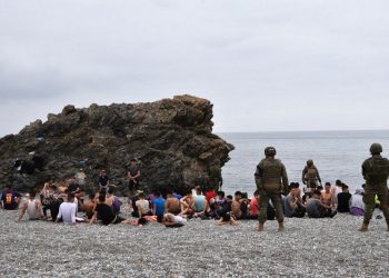 إرجاع المهاجرين الذين نزحوا إلى الثغر المحتل