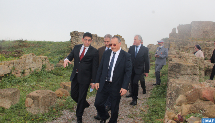 الوزير بنسعيد يتفقد مشاريع تراثية وثقافية بإقليم العرائش