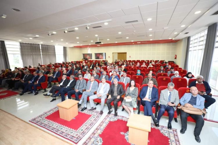 استمرار جلسات الانصات والمشاورة بالجامعة والدور على القطاع “المُنتج”