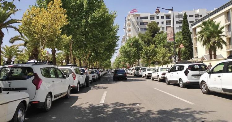 تسجيل سائقي سيارات الأجرة للاستفادة من مجانية التكوين الخاص ببطاقة السائق المهني