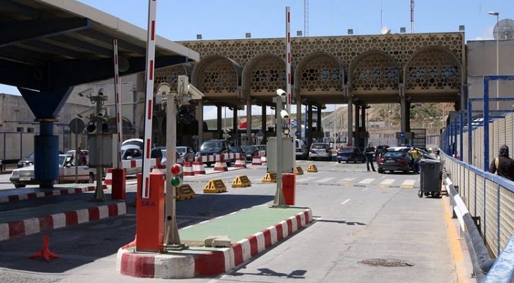 فتح معبري باب سبتة وبني نصار أمام حركة المسافرين