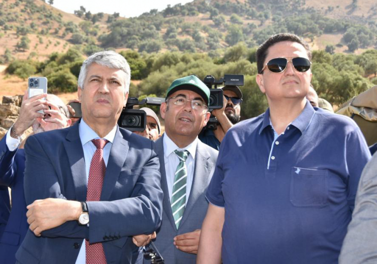 عمر مورو و محمد صديقي، يزوران المناطق المتضررة من الحرائق بإقليم العرائش