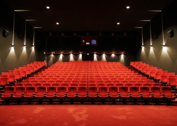 تخصيص 11.5 مليون درهم لدعم رقمنة وتحديث وإنشاء خمس قاعات سينمائية