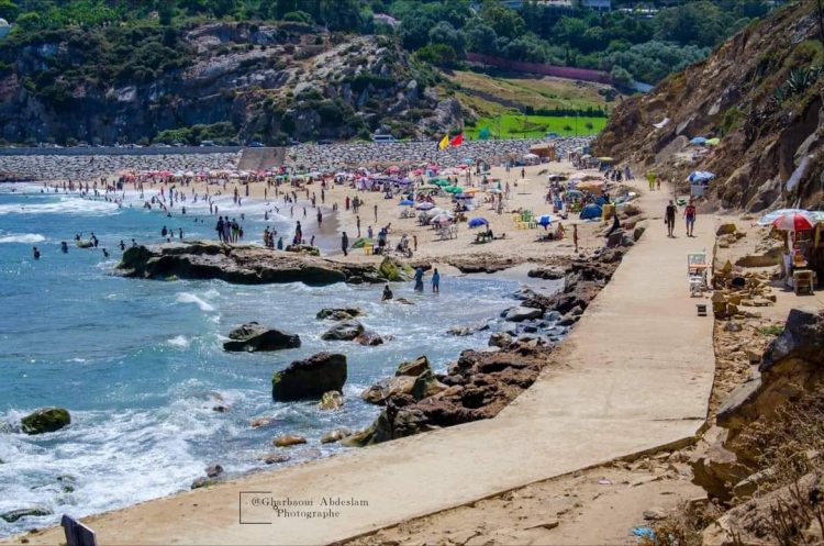 شاطئ مرقالة …بين الامس واليوم