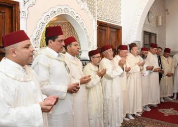 تسليم هبات ملكية لزوايا بطنجة و بإقليم الفحص أنجرة
