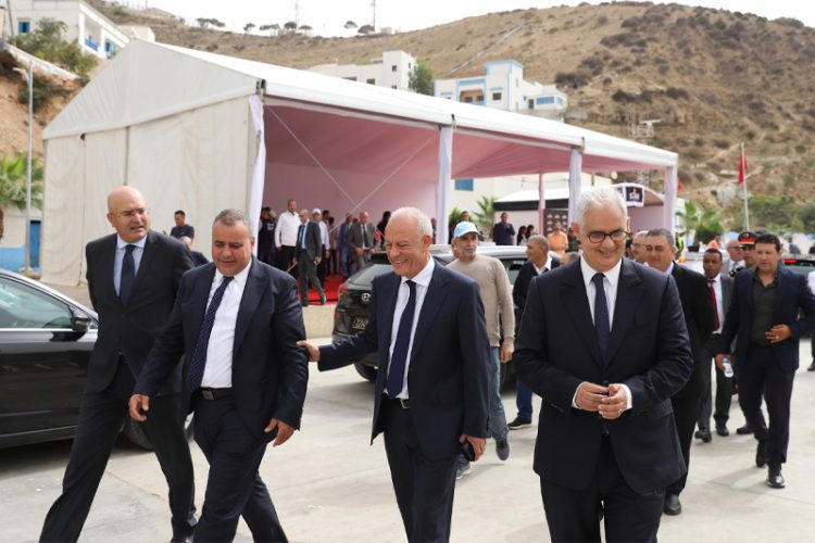 بركة يزور مركزا للاصطياف بالسطيحات تابع لمؤسسة الأعمال الاجتماعية لأشغال العمومية