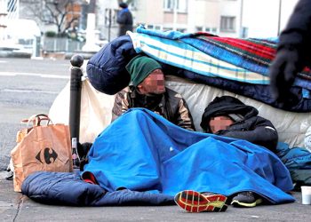 المشردون: حياة قتلتها قسوة الشارع