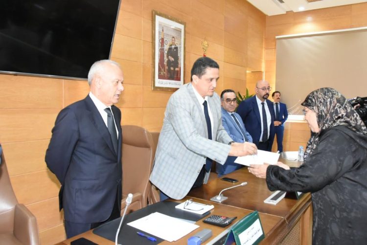 طنجة: تسليم مفاتيح الدفعة الأولى من المحلات الصناعية لفائدة العاملين في القطاع غير المهيكل