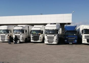 مهنيو النقل واللوجستيك من المغرب وإسبانيا يلتئمون بطنجة