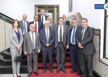 اجتماع بالرباط لبحث تدبير الموارد المائية والبنيات الطرقية والمينائية بجهة طنجة