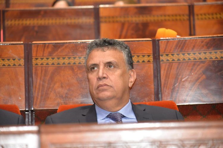 وهبي: سيتم التعامل بتشدد مع “التشهير” عبر المواقع الإلكترونية ووسائط التواصل الحديثة