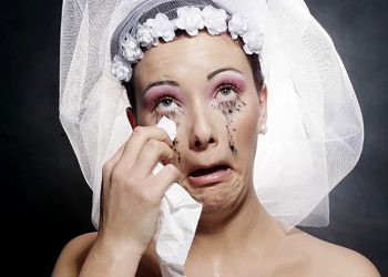 الاحتيال و النصب على الفتيات و النساء باسم الحب و الزواج…. إجرام يحترفه بعض الرجال