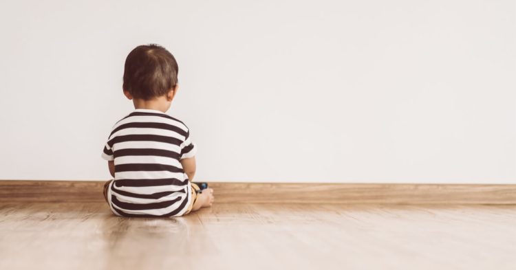 من أجل الأطفال الانطوائيين: “التشخيص المبكر رافعة للتدخل الفعال”