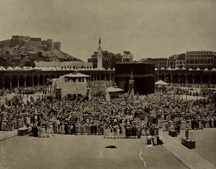 أضواء على سيرة العلامة الصوفي  العربي بن العربي بوعياد الطنجي