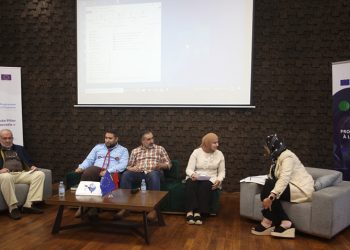 شباب واع، دعامة لديمقراطية قوية