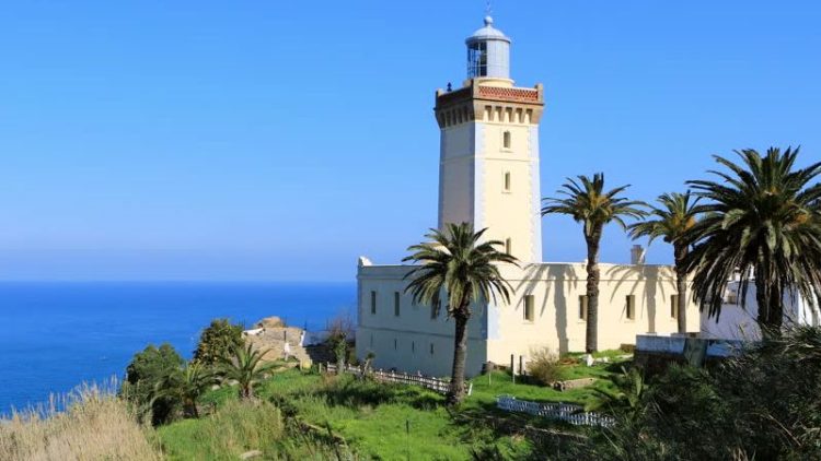 الجوانب الثقافية للموندياليتو  بمعالم وعوالم عروس الشمال