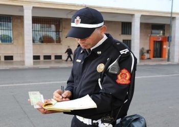 الشرطة تتواصل بلغة الإشارة