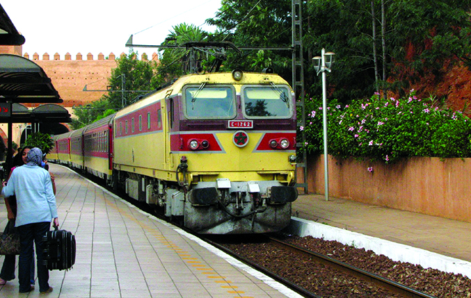 من بينها “اجزناية” والمطار والمستشفى الجامعي.. مشروع سكة قطار يجمع بين عدة محاور بطنجة