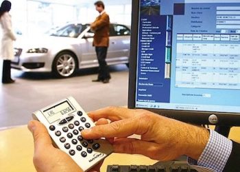 الاقتراض غير المسؤول… قروض إستهلاكية تثقل كاهل المغاربة و أغلبها من أجل أغراض ثانوية ..